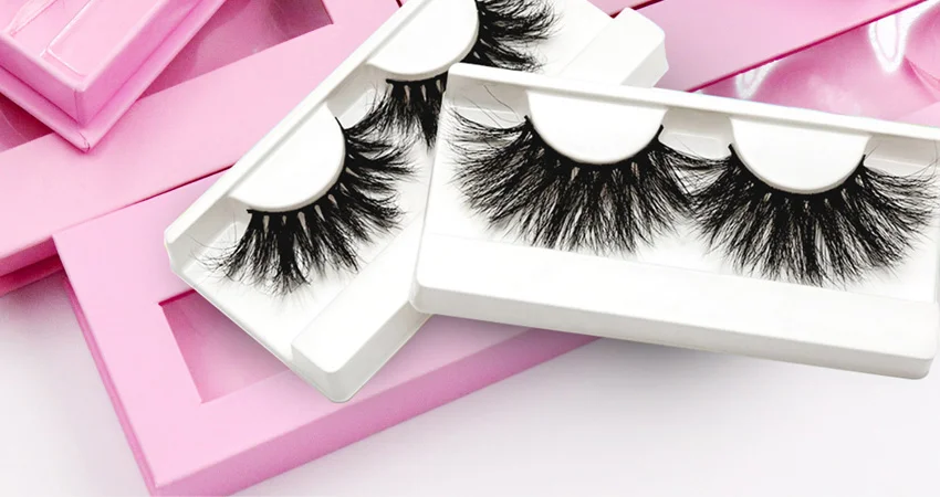 Major Factors Using Eyelash Boxes For Cosmetic Business